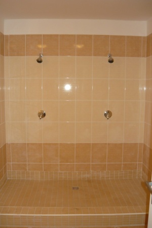 Sprchy v koupelně (17.5.2011)